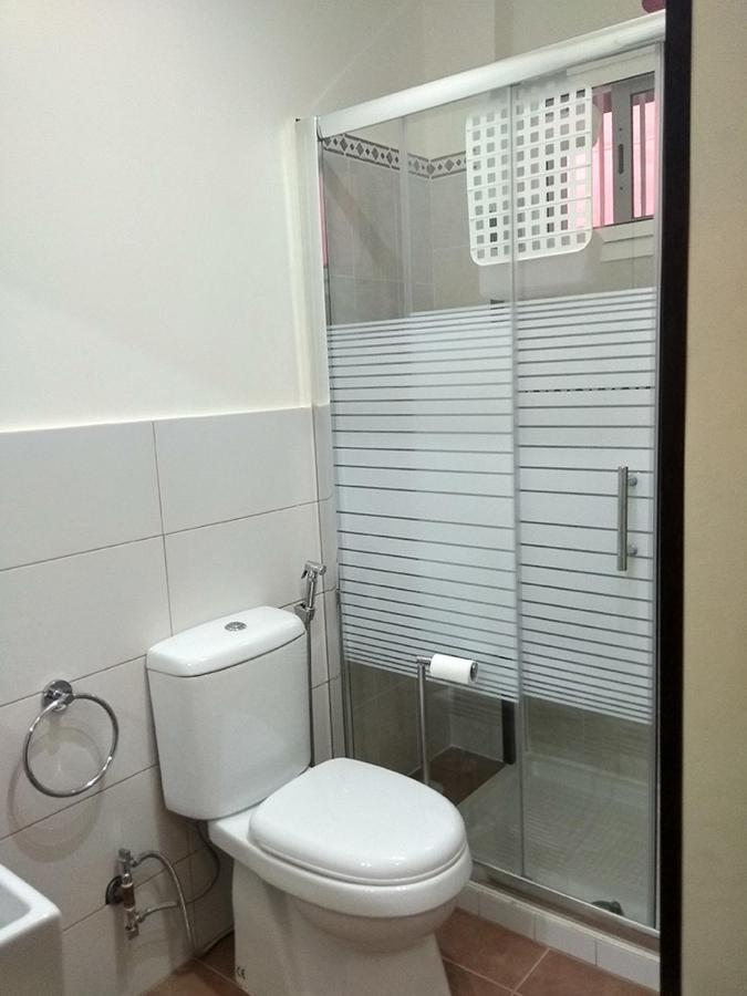 Kiki Vivienda Bed & Breakfast 산이시드로 외부 사진